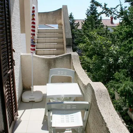 Studio Mandre 3084a