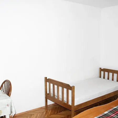 Studio Mandre 3084a 公寓 *